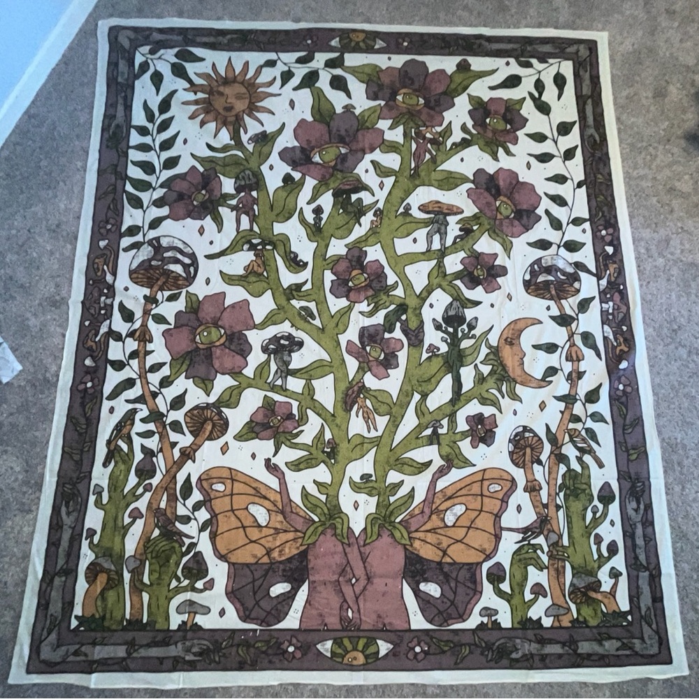 Earthbound EBX Field Trip LG Tapestry